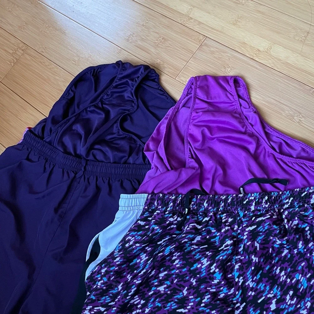 Lot of 2 Nike Women's Dri-Fit running shorts, medium - Picture 7 of 7